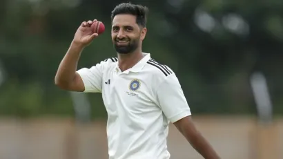 India Seamer Auqib Nabi Lands Major Surrey Move Ahead of New Zealand Tour