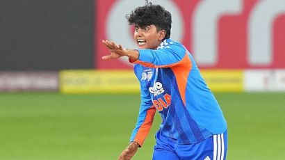 Shree Charani Crosses 800 Points, Deepti Sharma Rises to No. 2 in T20I Rankings